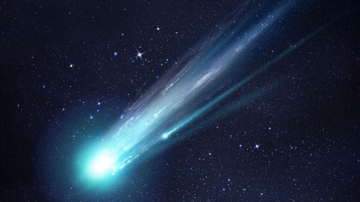 A TAIL FROM COLLAPSE OF COMET ATLAS
